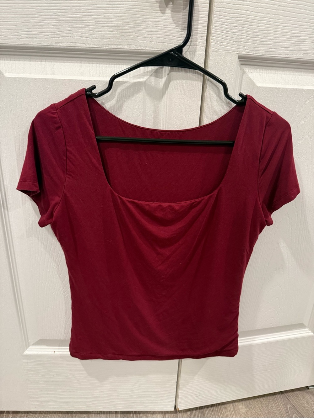 Scoop neck top